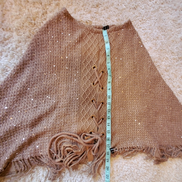 Poncho w/ Fringe and Tie Up Detail - Picture 7 of 9